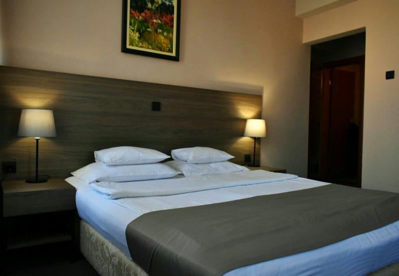 Hotel Zelengora Kragujevac Exteriér fotografie